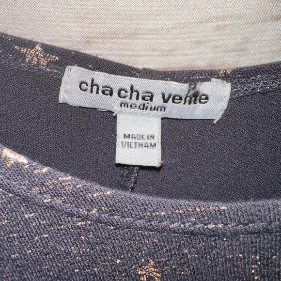 Women's Navy And Gold Star Top Size M 
by Cha Cha Vente
Business Casual Church - Picture 4 of 4